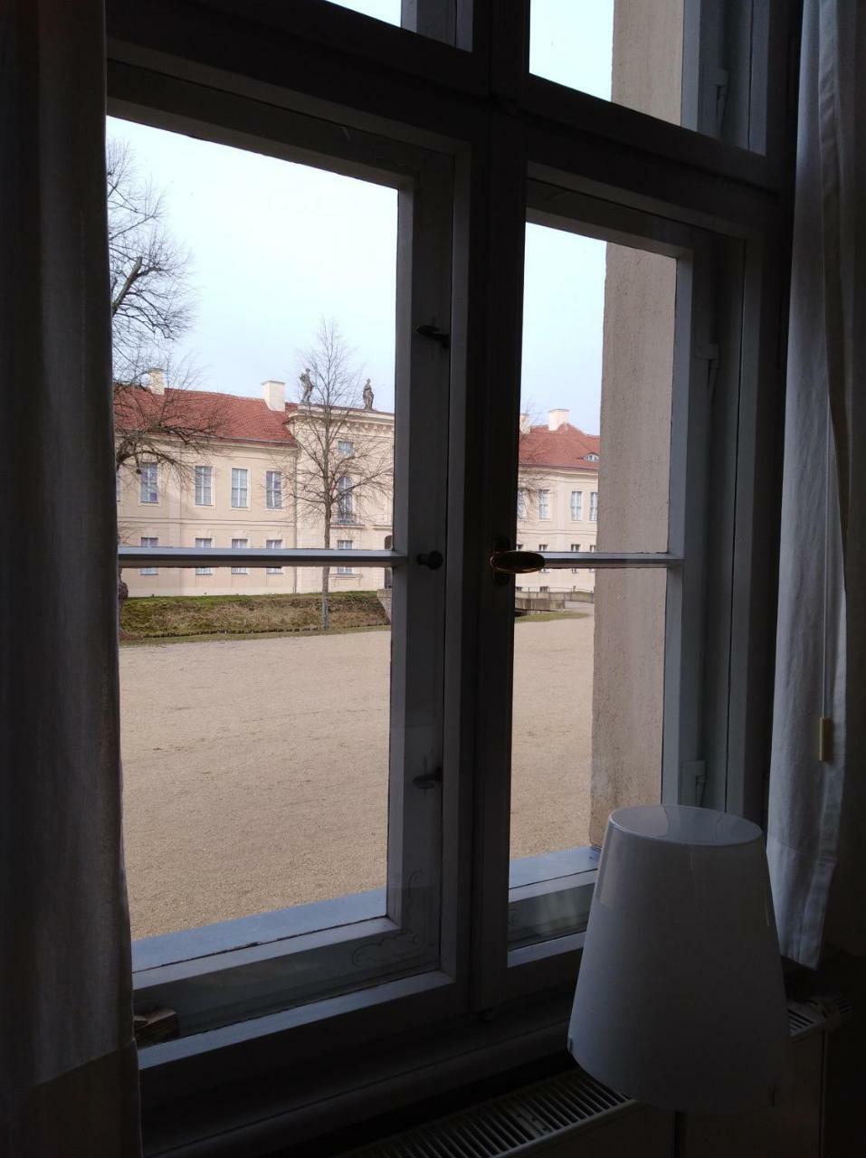 Marstall Im Schlosspark Rheinsberg Exterior foto